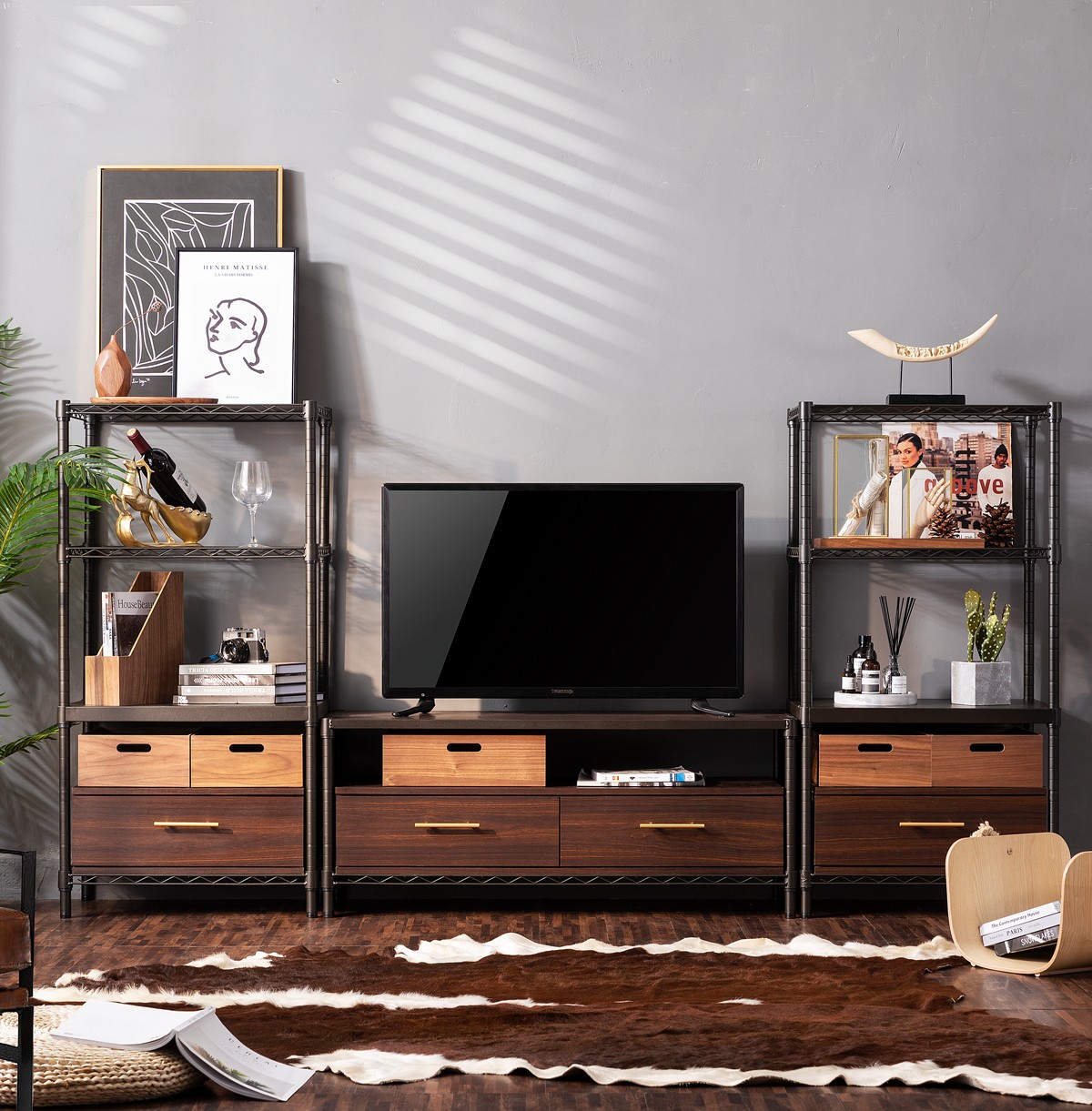 2-Tier Metal TV Stand / Entertainment Center / TV Console Table For Living Room / Bedroom