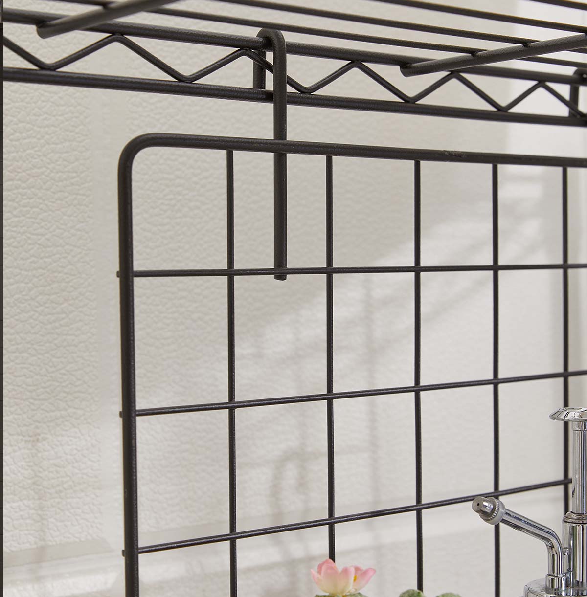 1-Tier Washing Machine Rack with Hanging Rod Hooks and Basket