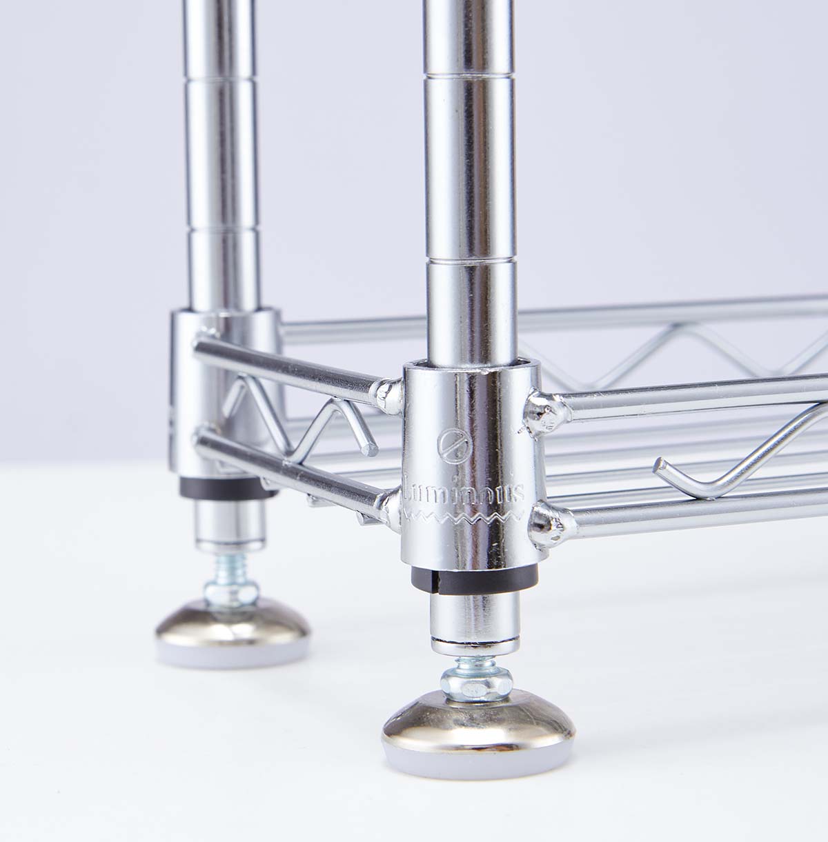 Characteristics of heavy-duty iron shelves.adjustable storage shelves
